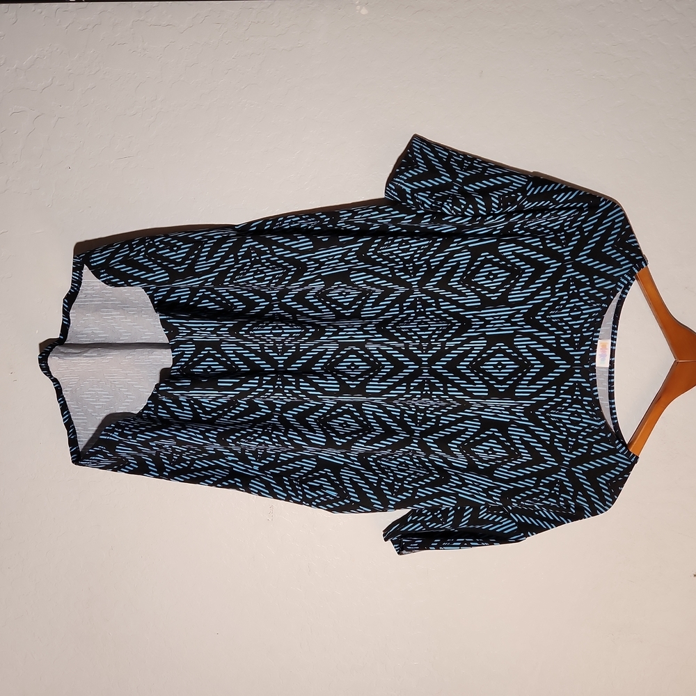 LULAROE XS Irma Oversized Tunic Stretchy Patterned